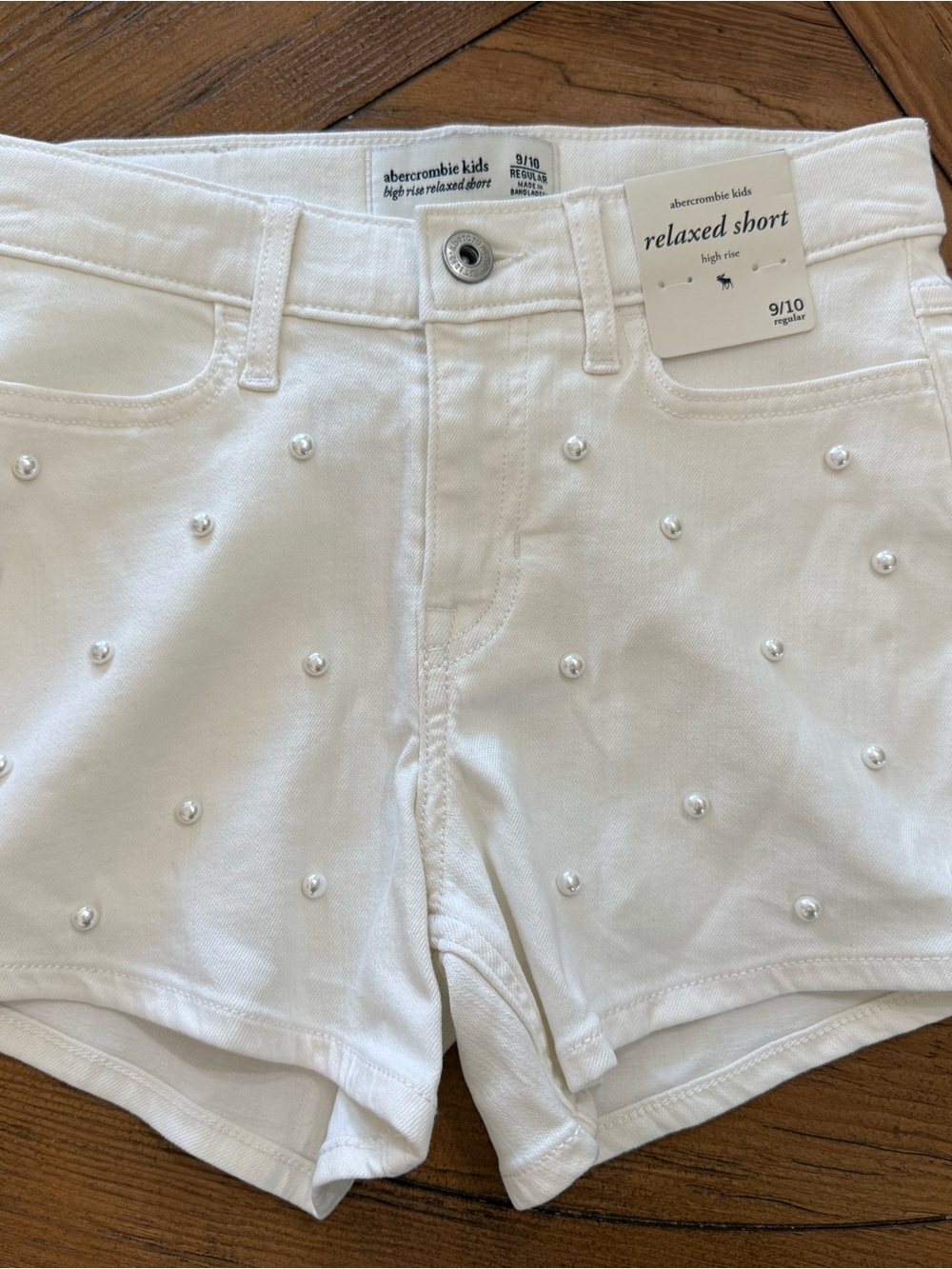 NWT abercrombie kids off-white High-Rise Relaxed Shorts with Pearl Studs